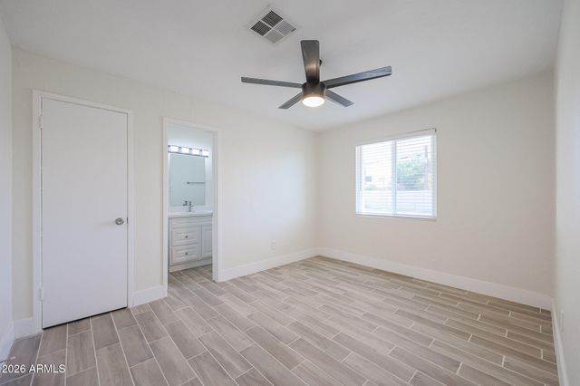 3025 N 37TH Drive, Phoenix, AZ 85019