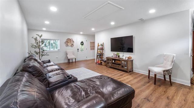 17605 COUNTY ROAD 455, Montverde, FL 34756