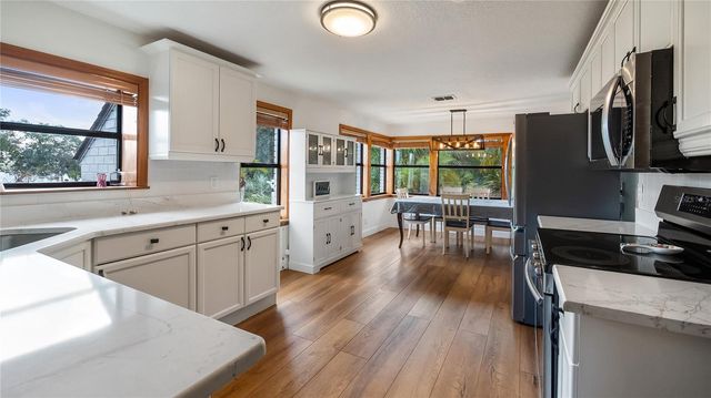 17605 COUNTY ROAD 455, Montverde, FL 34756