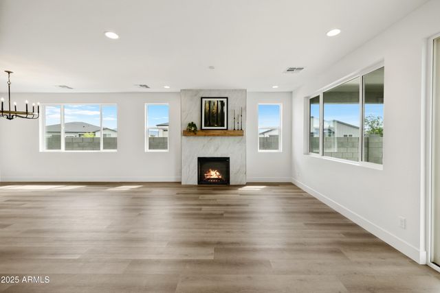 7639 E Louie Lane, Prescott Valley, AZ 86315