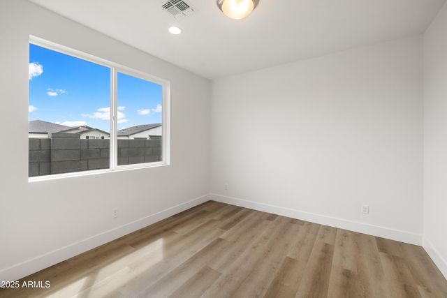 7639 E Louie Lane, Prescott Valley, AZ 86315