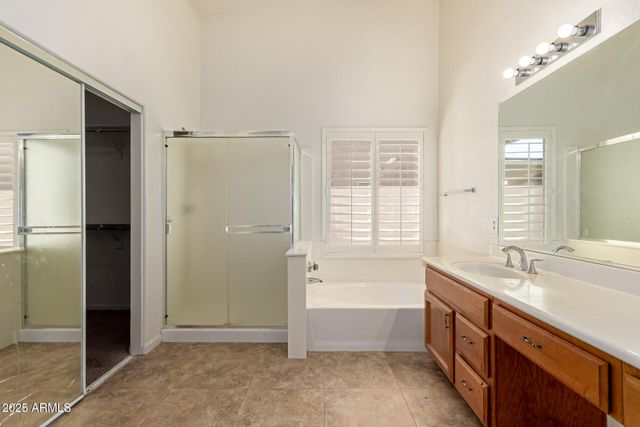 595 W STANFORD Avenue, Gilbert, AZ 85233