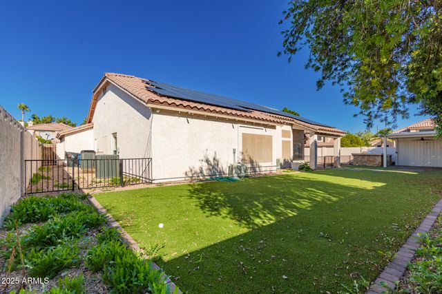 595 W STANFORD Avenue, Gilbert, AZ 85233