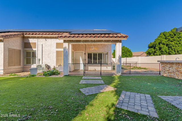 595 W STANFORD Avenue, Gilbert, AZ 85233