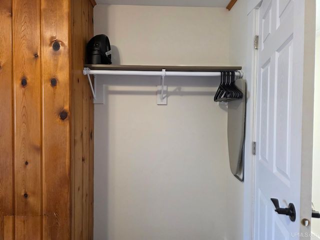 8285 Peter White Road, Deerton, MI 49822