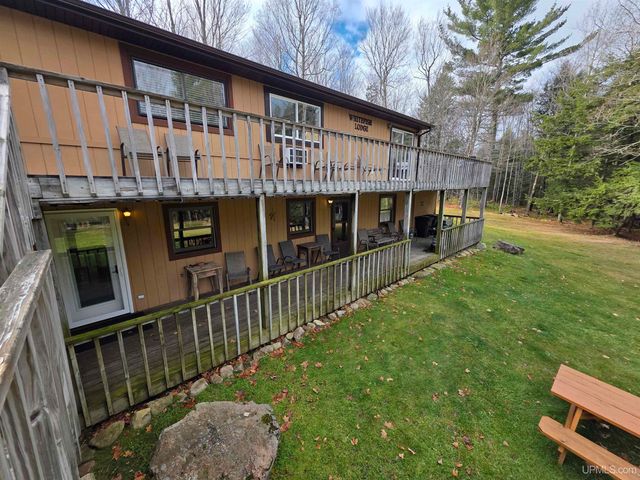 8285 Peter White Road, Deerton, MI 49822