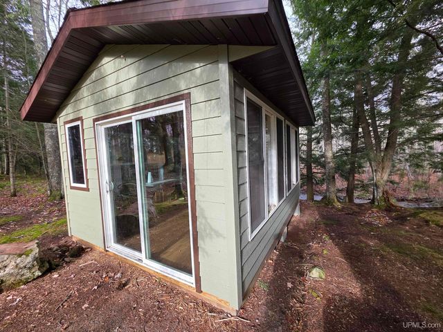 8285 Peter White Road, Deerton, MI 49822