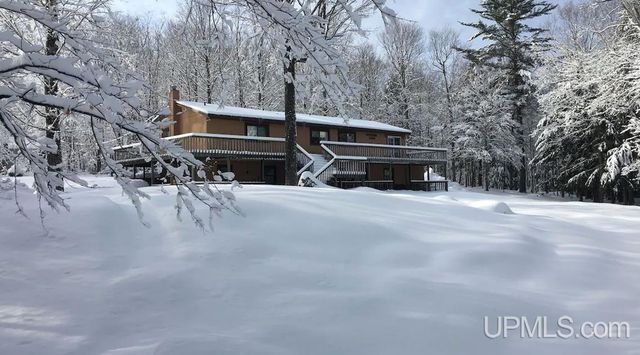 8285 Peter White Road, Deerton, MI 49822