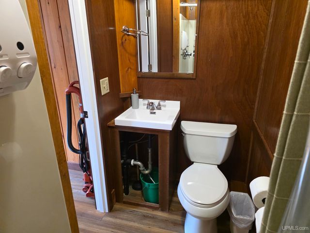 8285 Peter White Road, Deerton, MI 49822