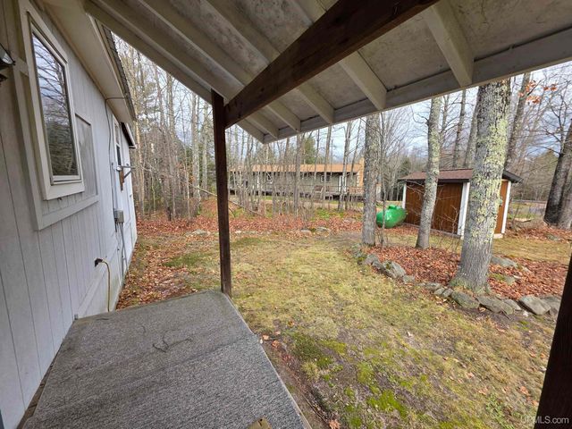 8285 Peter White Road, Deerton, MI 49822