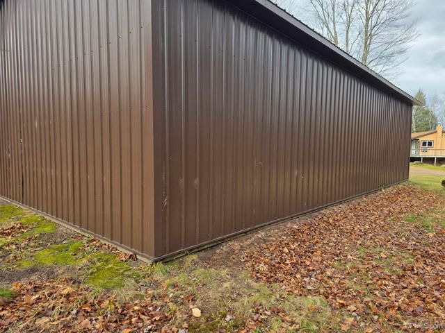 8285 Peter White Road, Deerton, MI 49822