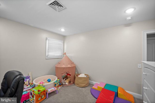 837 FAIRFIELD RD, Fairless Hills, PA 19030