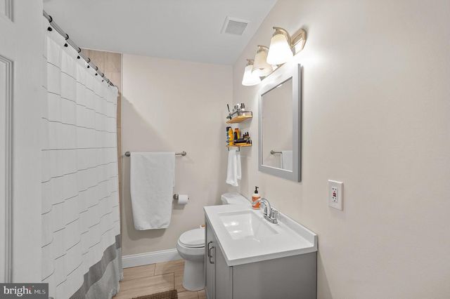 837 FAIRFIELD RD, Fairless Hills, PA 19030