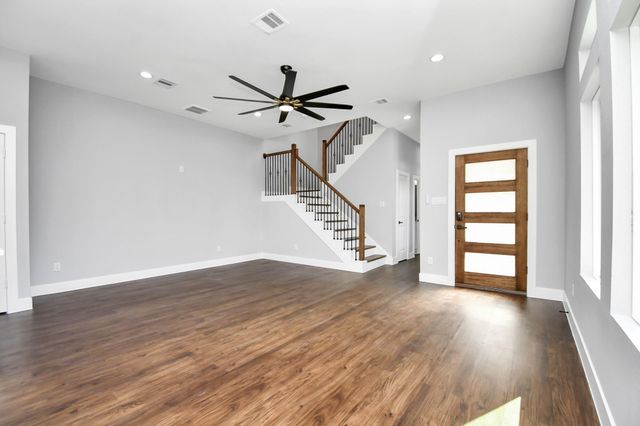 4215 Rogers Street, Houston, TX 77022