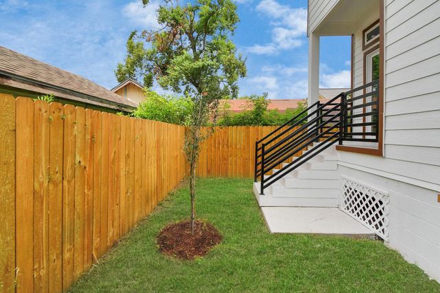 4215 Rogers Street, Houston, TX 77022