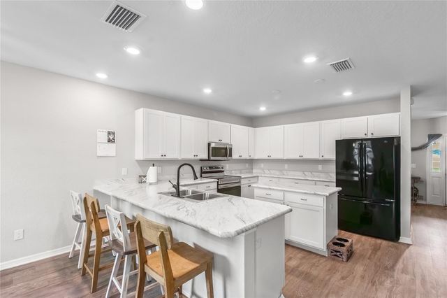 9100 SE 43RD AVENUE, Ocala, FL 34480