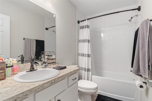 9100 SE 43RD AVENUE, Ocala, FL 34480