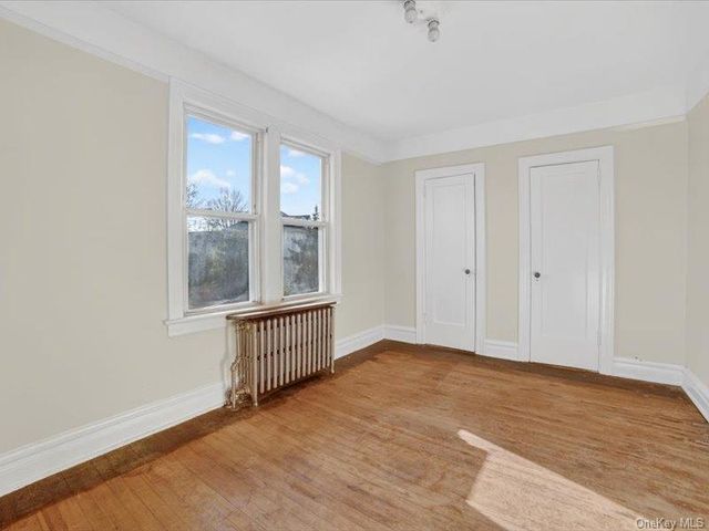 2894 Wellman Avenue, Bronx, NY 10461