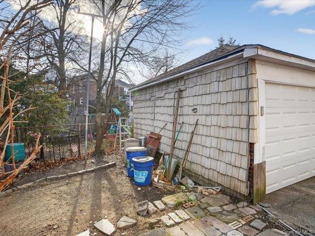 2894 Wellman Avenue, Bronx, NY 10461