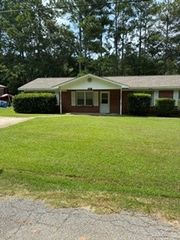 129 Morningside Drive A&B, Seneca, SC 29678