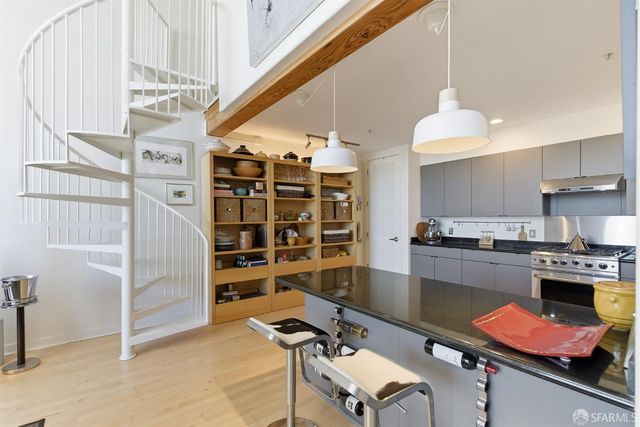 370 De Haro Street B16, San Francisco, CA 94103