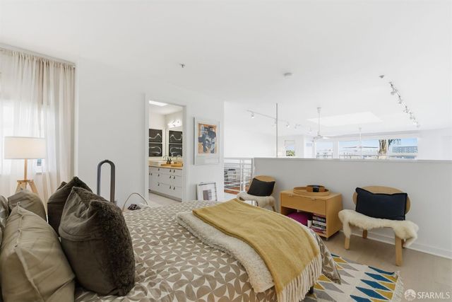 370 De Haro Street B16, San Francisco, CA 94103