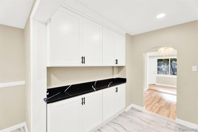 23248 Helen Street, Southfield, MI 48033