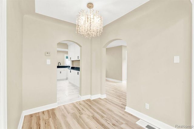 23248 Helen Street, Southfield, MI 48033