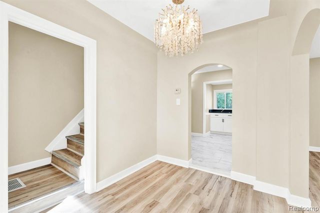 23248 Helen Street, Southfield, MI 48033