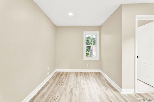 23248 Helen Street, Southfield, MI 48033