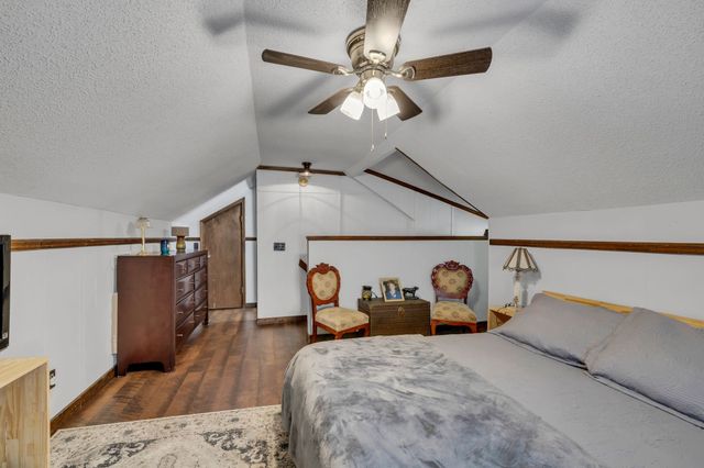 404 Tollgate Rd, Shelbyville, TN 37160