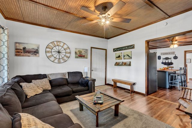 404 Tollgate Rd, Shelbyville, TN 37160