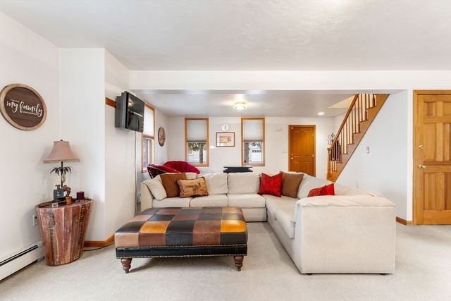88 Rockland Street, Boston, MA 02132