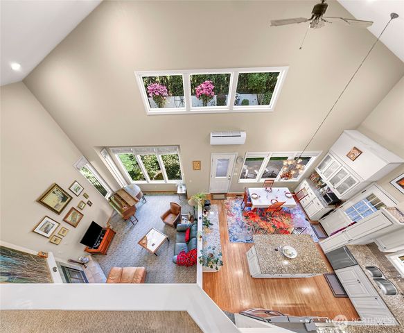 6874 Golf View Drive, Lynden, WA 98264