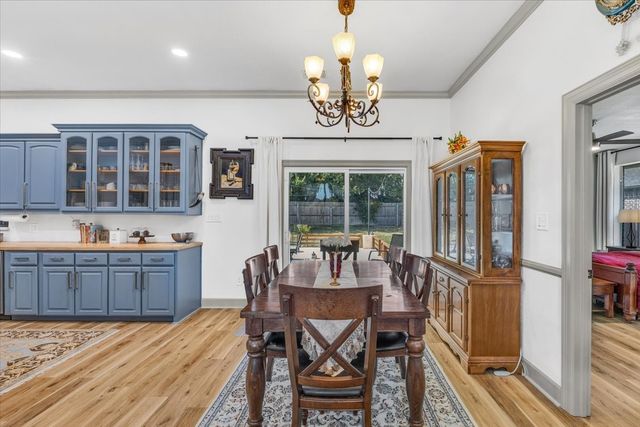 409 Edgewood Terrace, Boyd, TX 76023