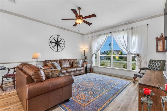 409 Edgewood Terrace, Boyd, TX 76023