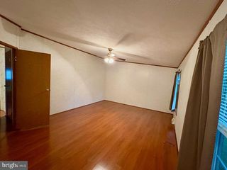 220 SHIPPENSBURG MOBILE EST, Shippensburg, PA 17257