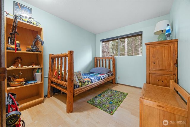 14015 60th Avenue W, Edmonds, WA 98026