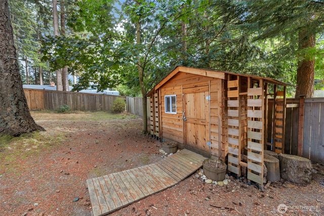 14015 60th Avenue W, Edmonds, WA 98026