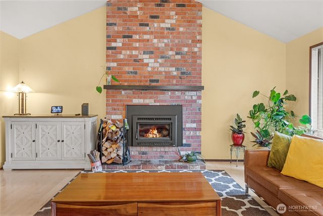14015 60th Avenue W, Edmonds, WA 98026