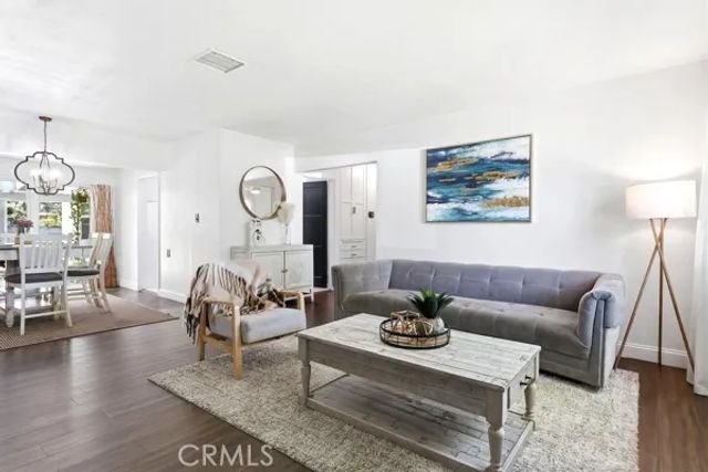 4866 Sunnyside, Riverside, CA 92506