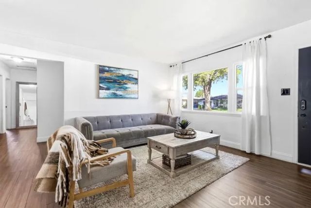 4866 Sunnyside, Riverside, CA 92506