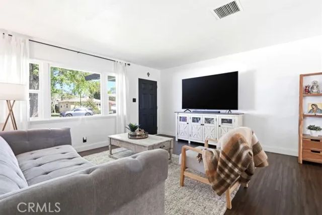 4866 Sunnyside, Riverside, CA 92506