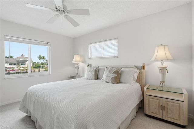 10684 Gulf Shore DR # 106B, Naples, FL 34108