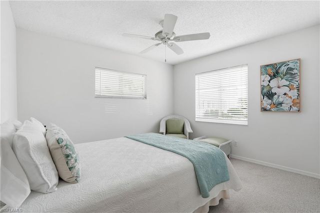 10684 Gulf Shore DR # 106B, Naples, FL 34108