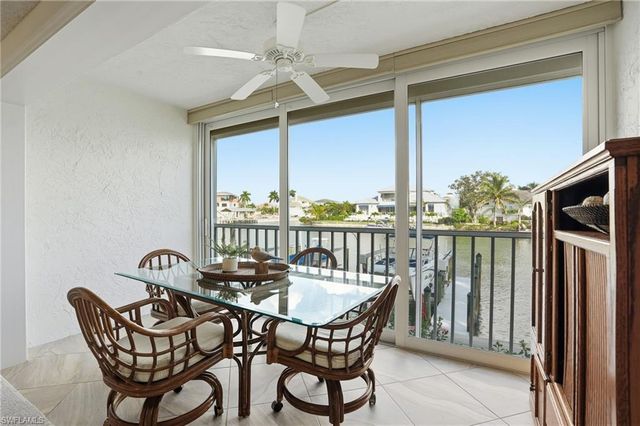 10684 Gulf Shore DR # 106B, Naples, FL 34108