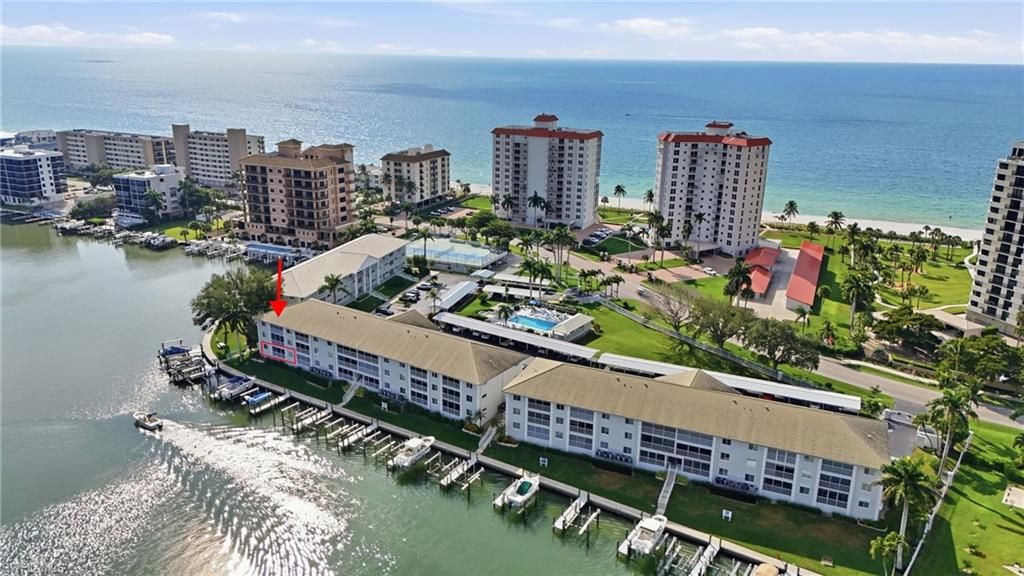 10684 Gulf Shore DR # 106B, Naples, FL 34108