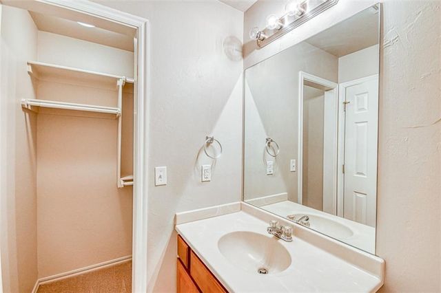 4801 SE 77th Street, Oklahoma City, OK 73135
