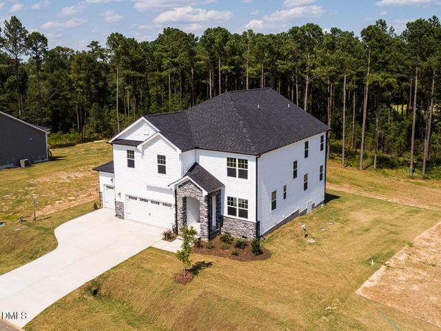 236 Golfview Avenue, Benson, NC 27504