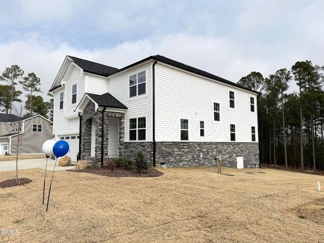 236 Golfview Avenue, Benson, NC 27504